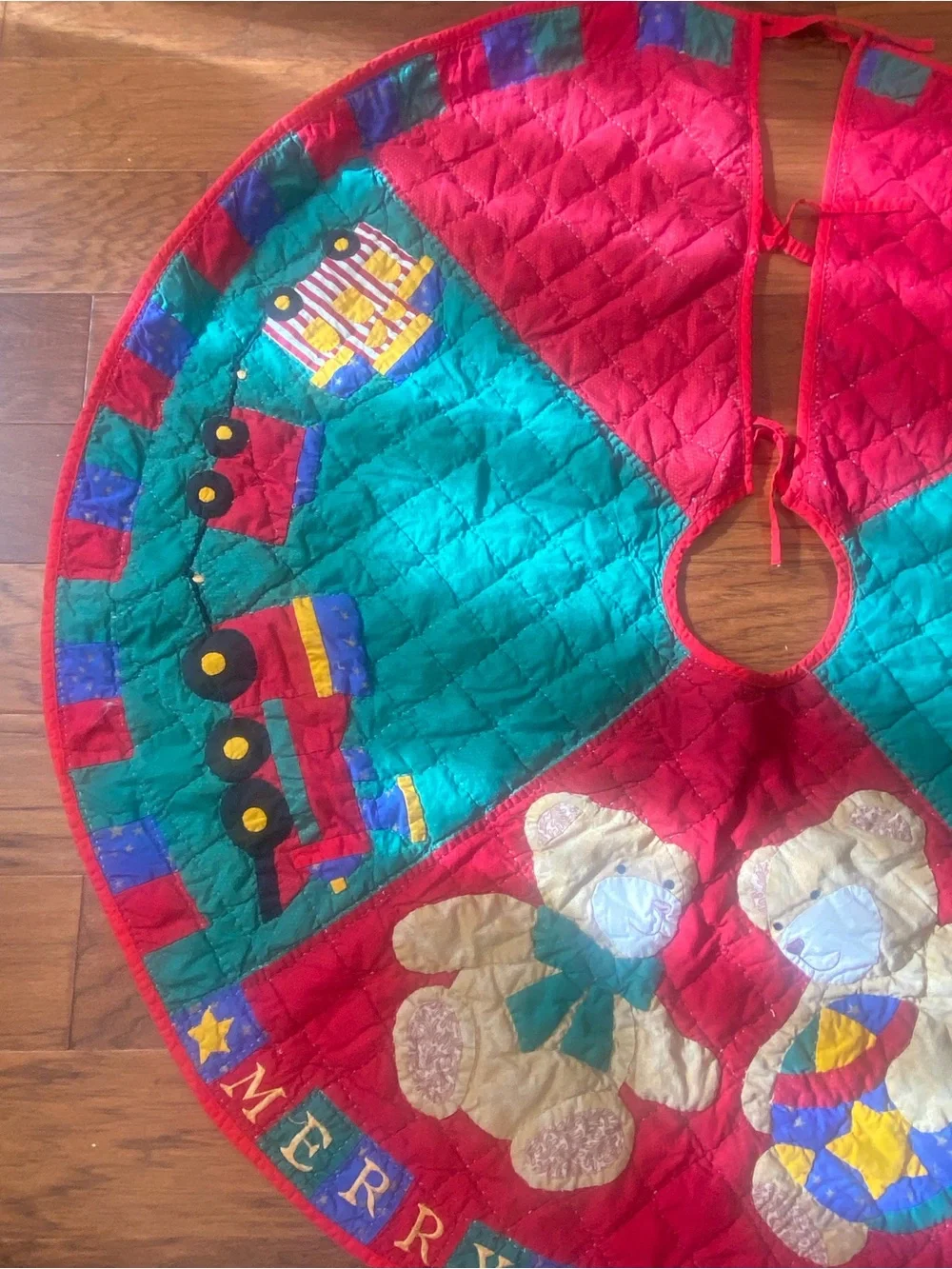 Vintage Teddy Bear and Train Quilted Christmas Tree‎ Skirt - Red, Blue & Green